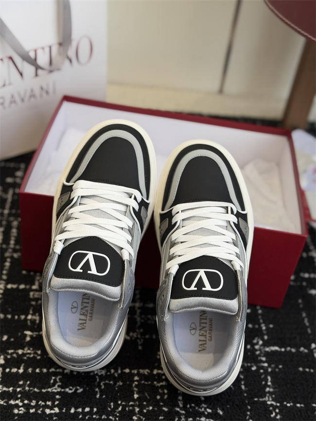 Valentino Sneakers