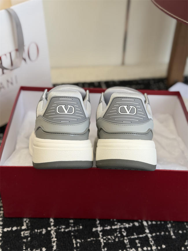 Valentino Sneakers