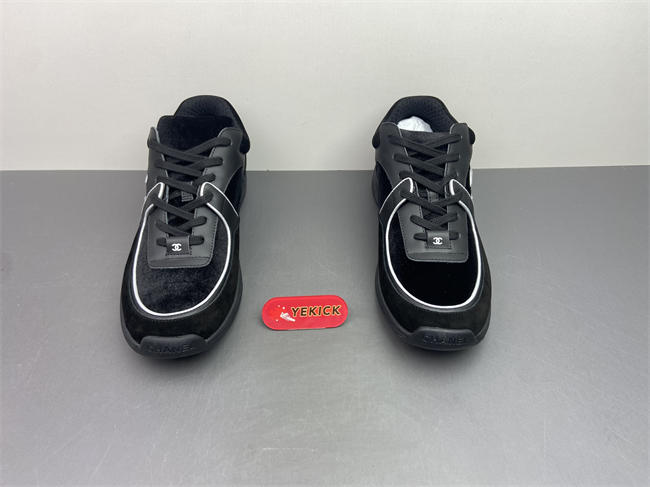 Chanal Sneakers