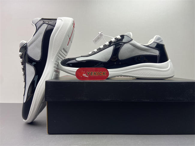 Pra*a america’s cup black