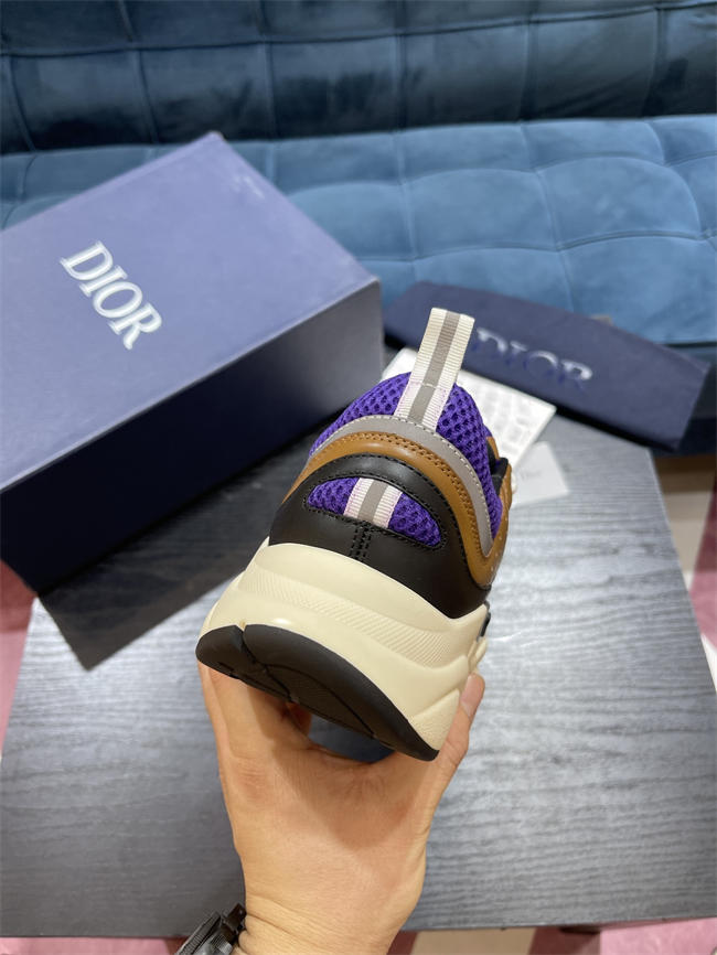 D10r b22 sneaker