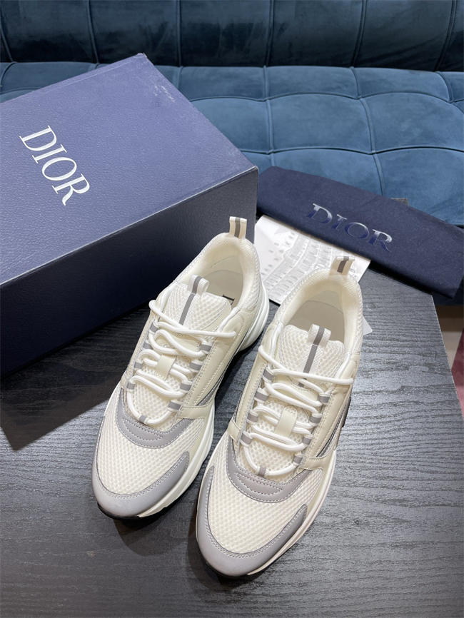 D10r b22 sneaker