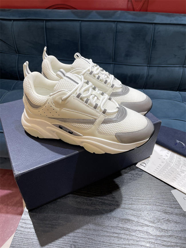 D10r b22 sneaker