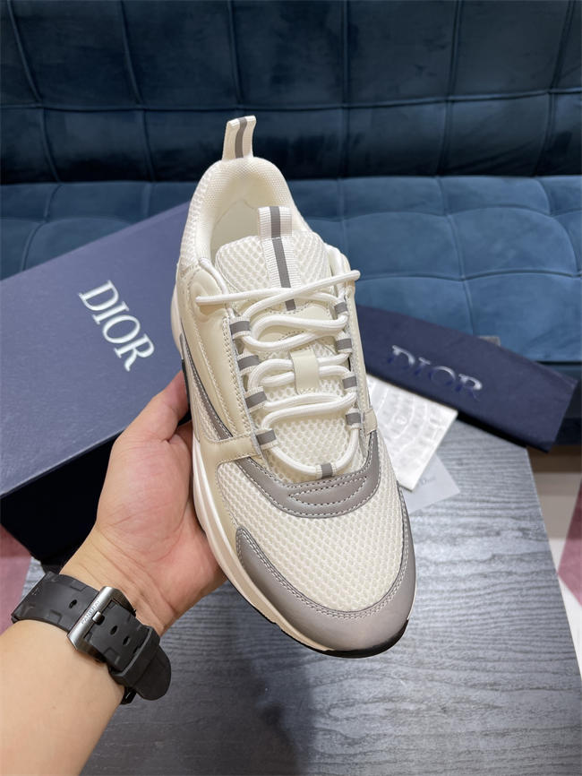 D10r b22 sneaker