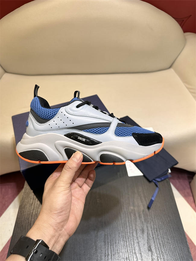 D10r b22 sneaker