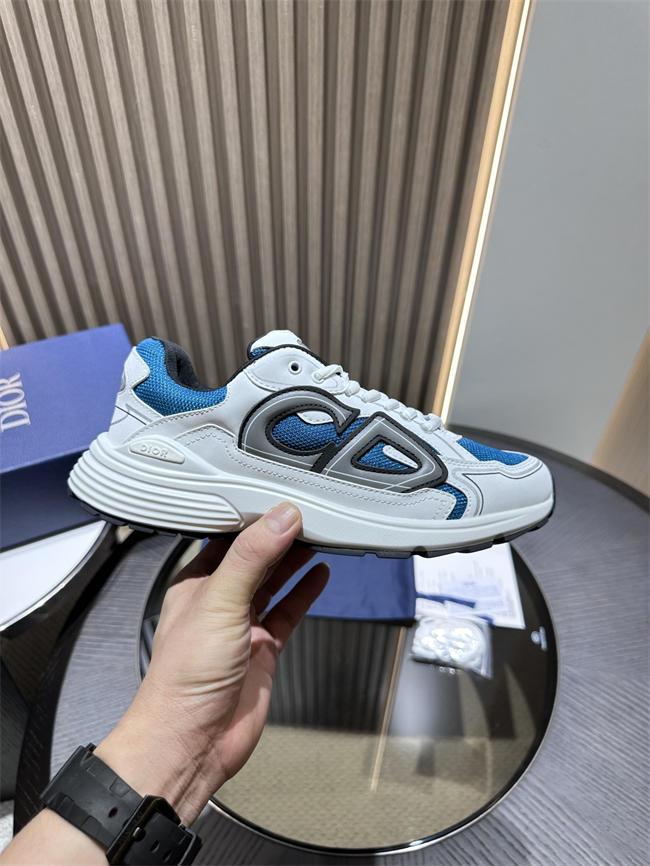 D10r b30 sneaker