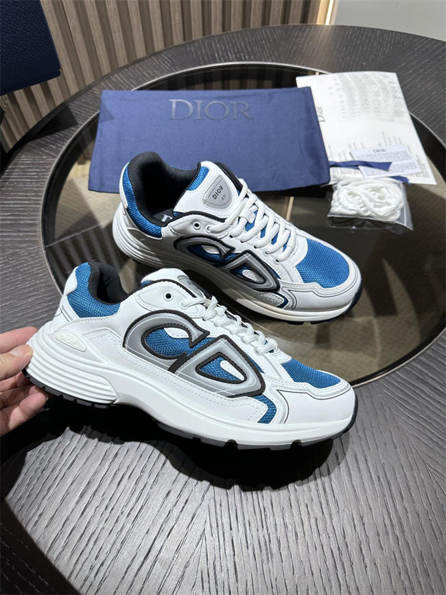 D10r b30 sneaker