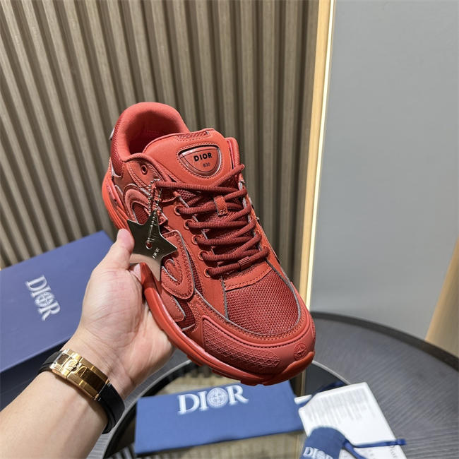 D10r b30 sneaker