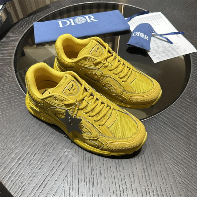 D10r b30 sneaker