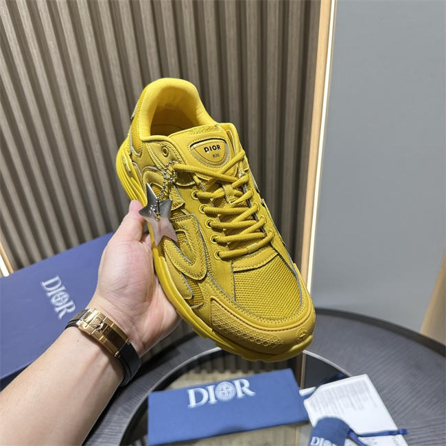 D10r b30 sneaker