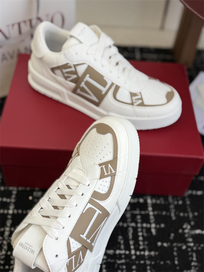 Valentino Sneakers