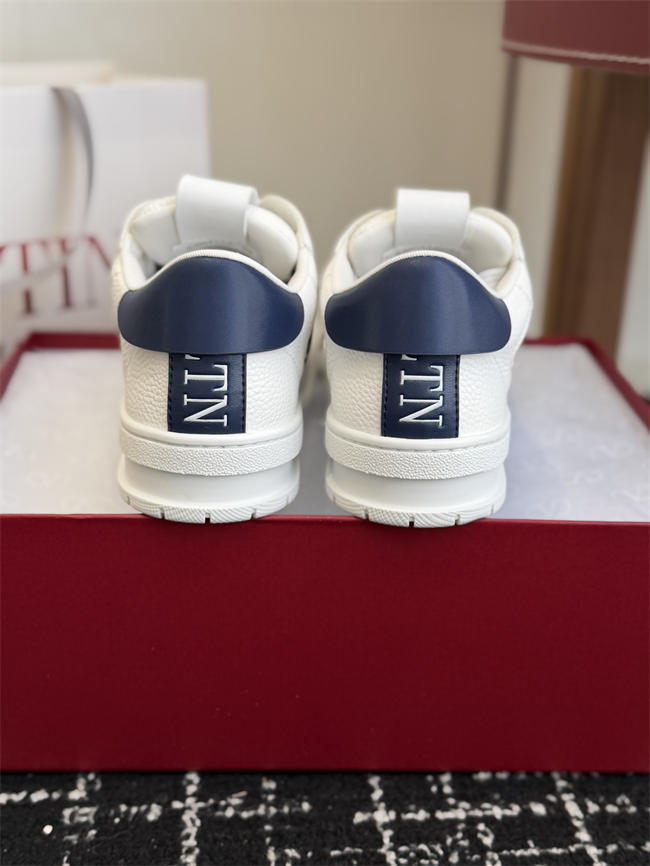 Valentino Sneakers