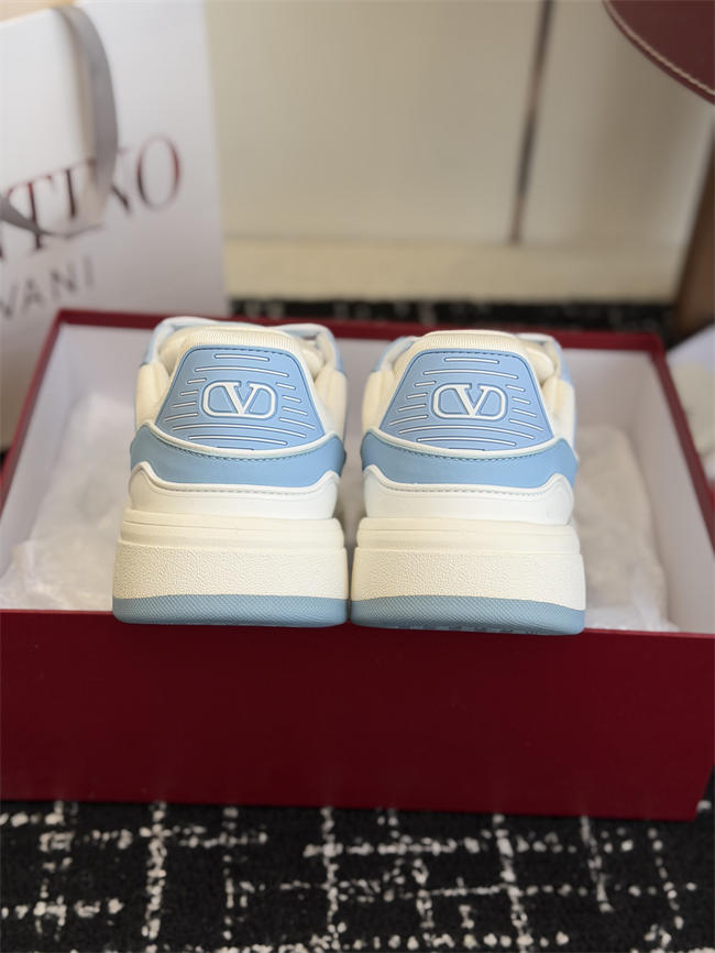 Valentino Sneakers