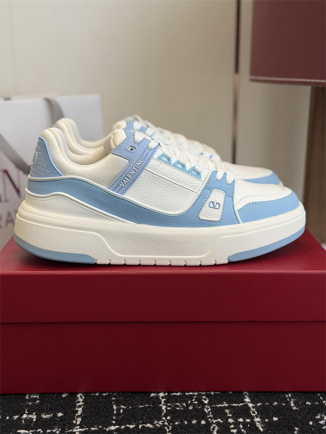 Valentino Sneakers