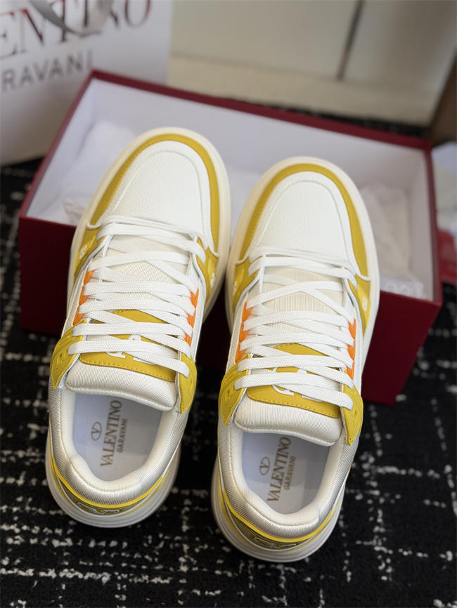 Valentino Sneakers