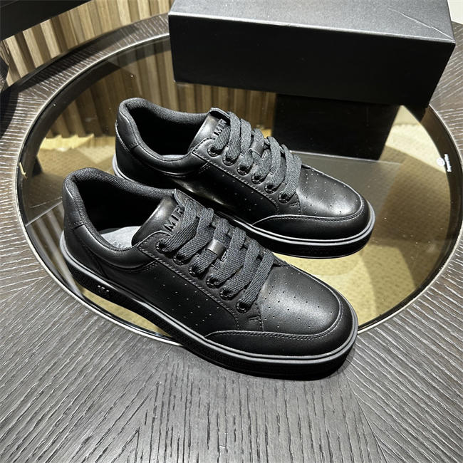 Amiri Sneakers