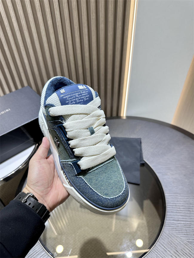 Amiri Sneaker