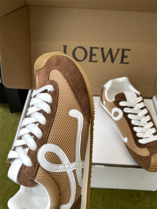 L0ew* sneaker