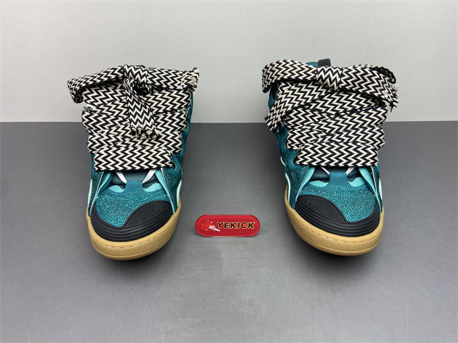 Lanu1n curb sneaker
