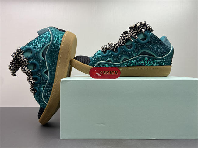 Lanu1n curb sneaker