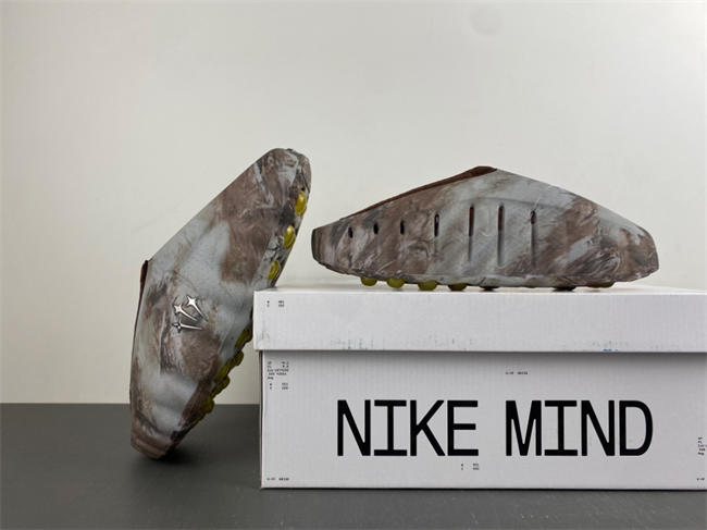 Nike Mind 001 x CH HY5028-500