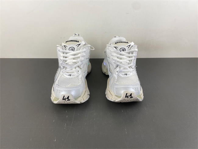 Ba1en*iaga runner led 853225-wrnld 0102