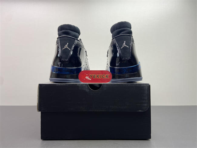 Air Jordan 17 Low “Black Patent” IV7640-001