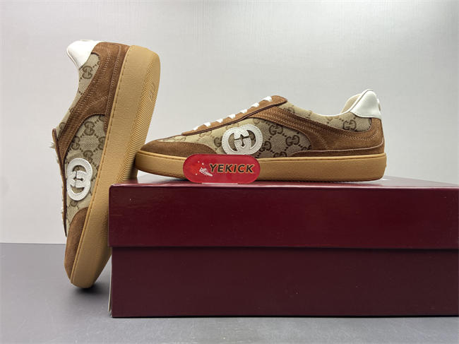 Gvc*1 sneaker